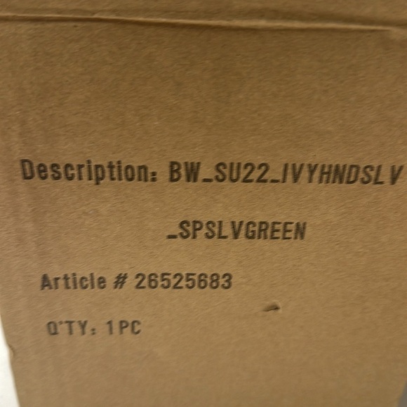 Bath and Body Works Halloween collection 2022 ivy hands soap holder New - Picture 6 of 7